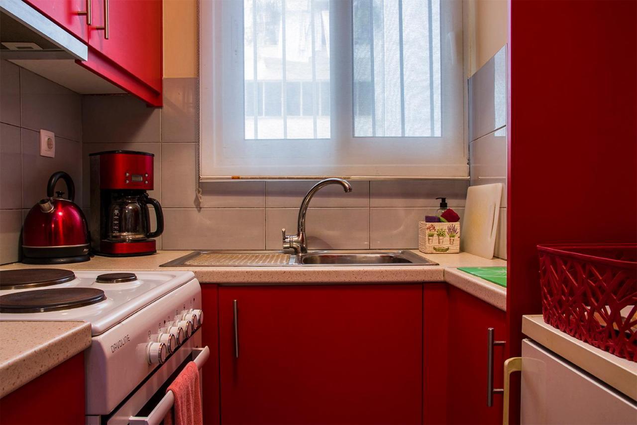 City Stay Close To The Metro A Charming Flat Atenas Exterior foto
