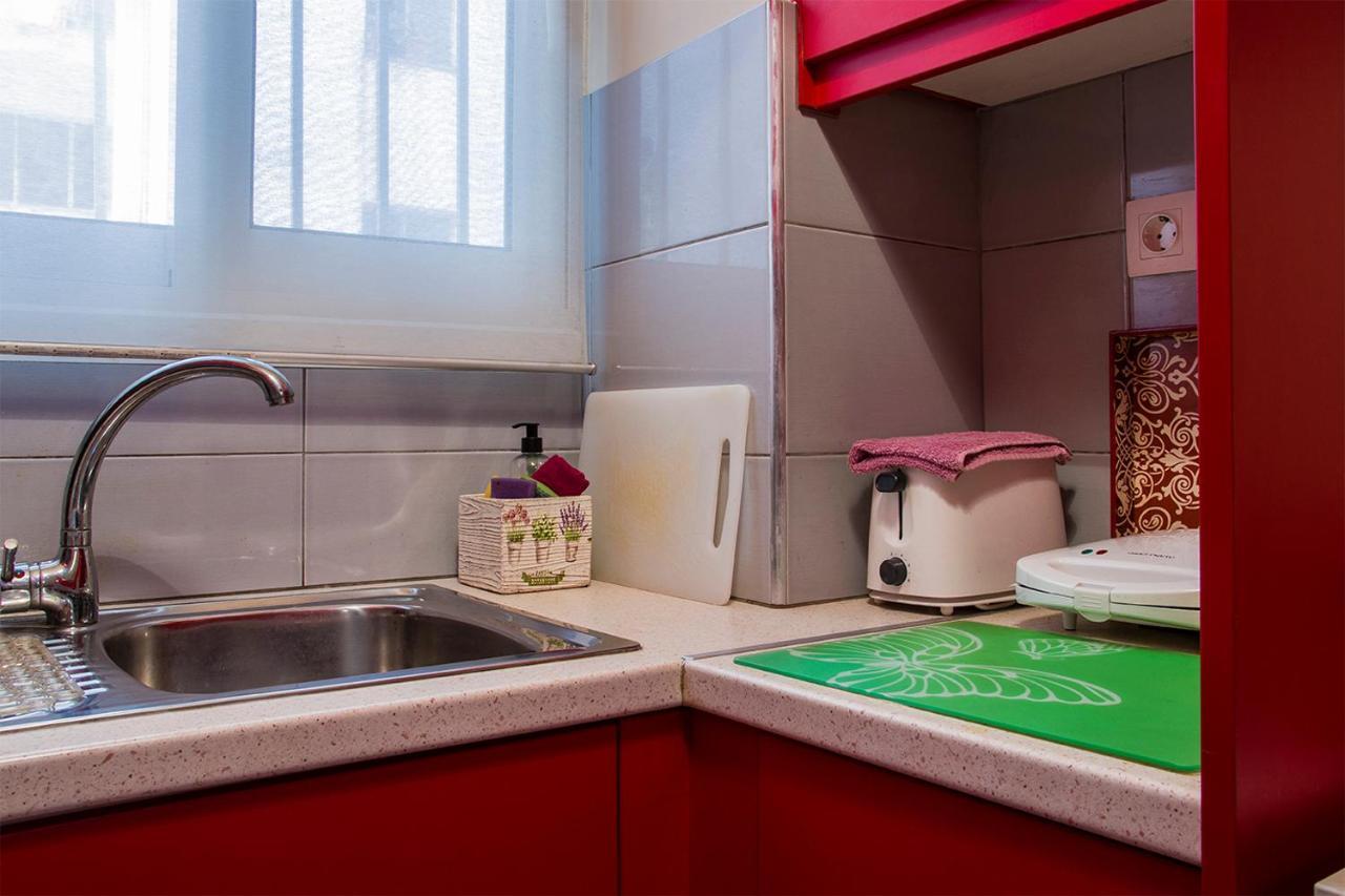 City Stay Close To The Metro A Charming Flat Atenas Exterior foto