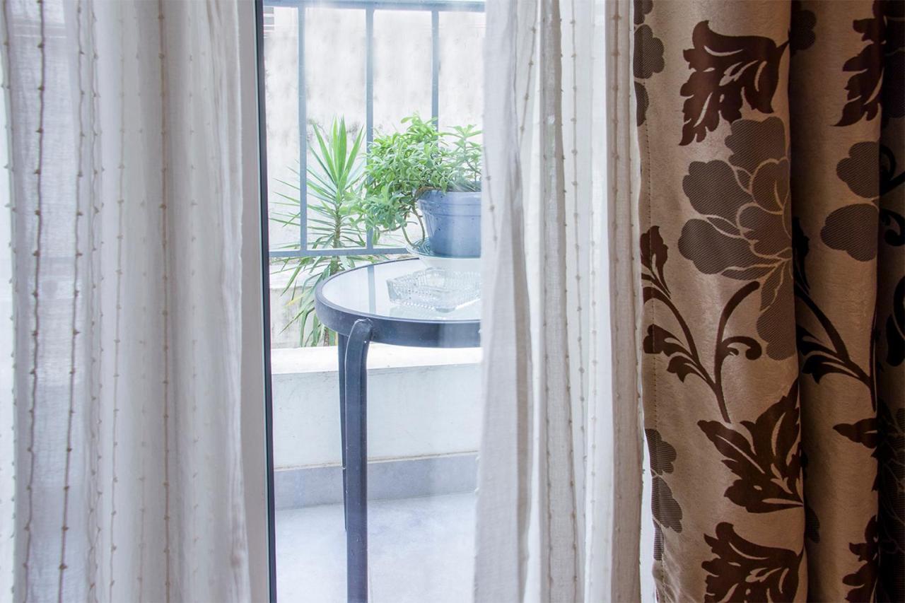 City Stay Close To The Metro A Charming Flat Atenas Exterior foto